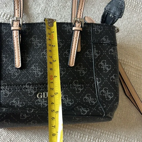 GUESS Delaney Logo Mini Tote - Picture 15 of 16